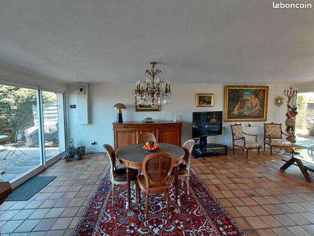 Villa 5 pièces 134 m²