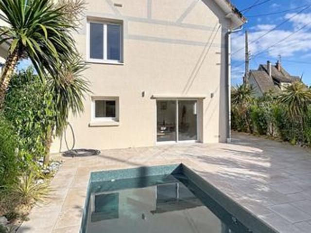 Villa 5 pièces 134 m²