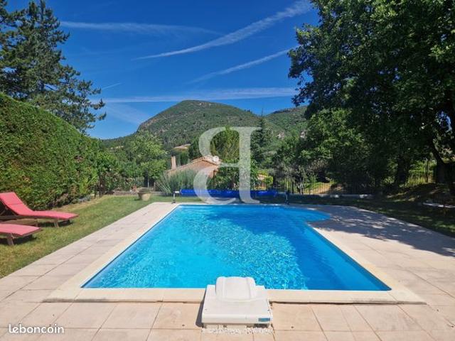 Villa 5 pièces 134 m²