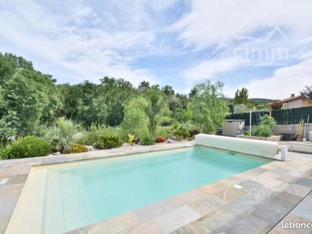 Villa 5 pièces 134 m²