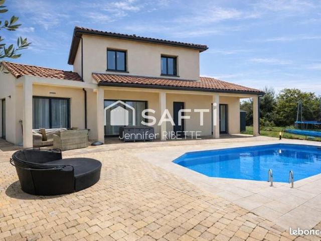 Villa 5 pièces 135 m²