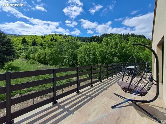 Villa 5 pièces 135 m²