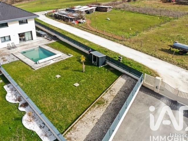 Villa 5 pièces 135 m²