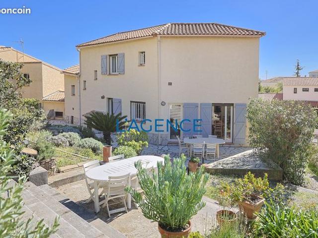 Villa 5 pièces 135 m²