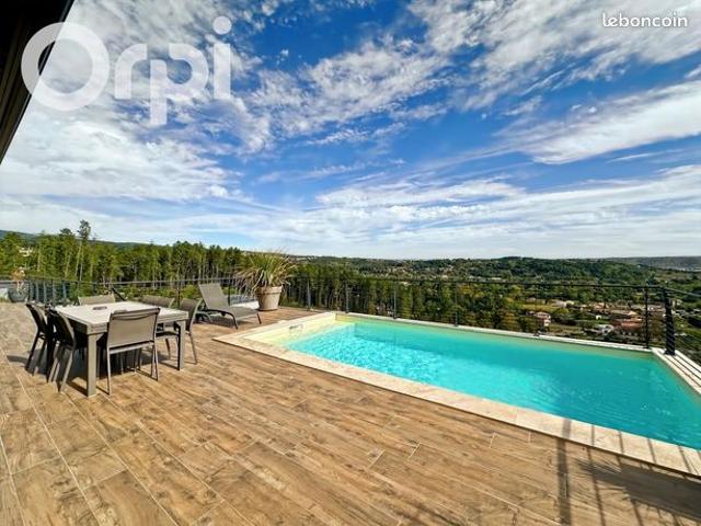 Villa 5 pièces 135 m²