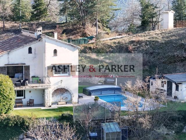 Villa 5 Pieces 135m² Saint Antonin