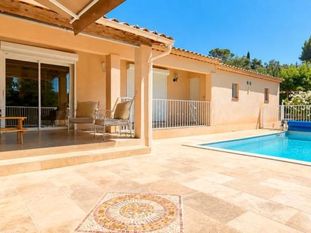Villa 5 pièces 136 m²