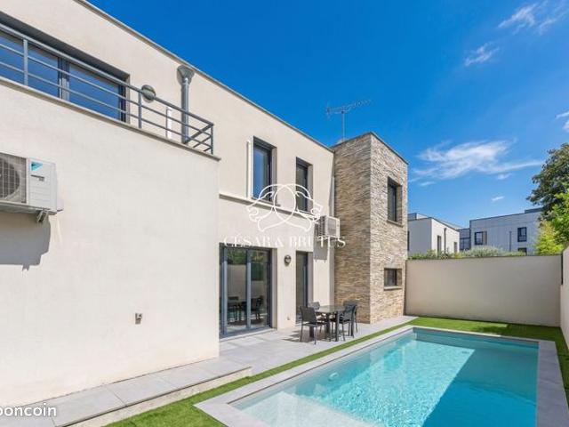 Villa 5 pièces 136 m²