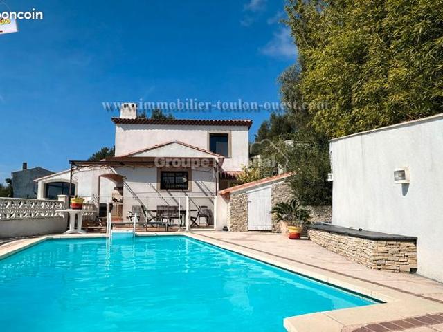Villa 5 pièces 137 m²