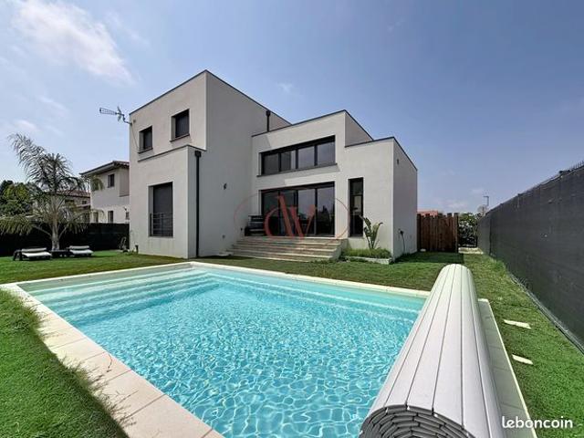 Villa 5 pièces 137 m²