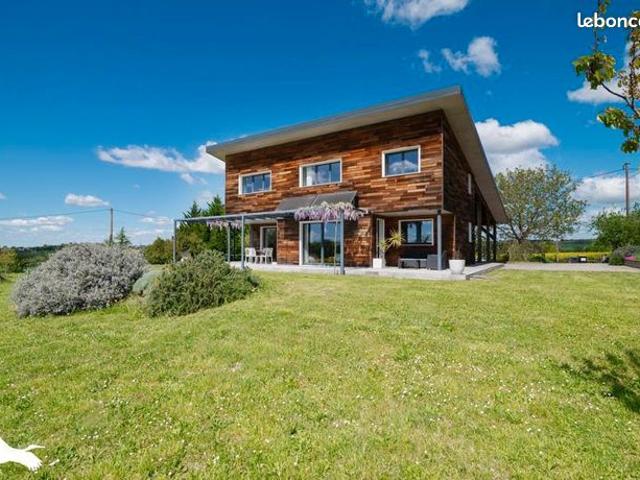 Villa 5 pièces 137 m²