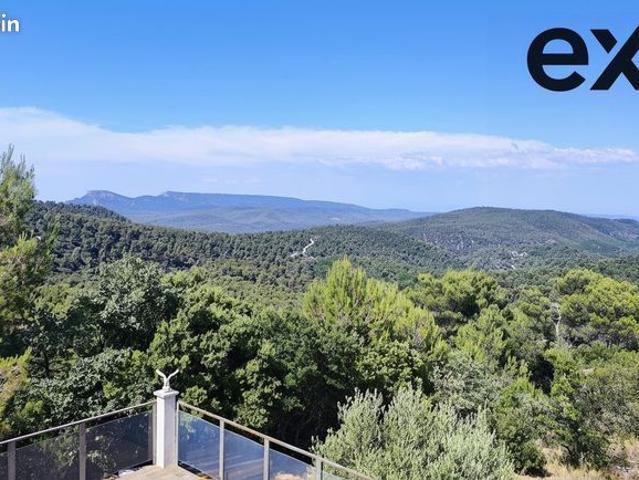 Villa 5 pièces 137 m²