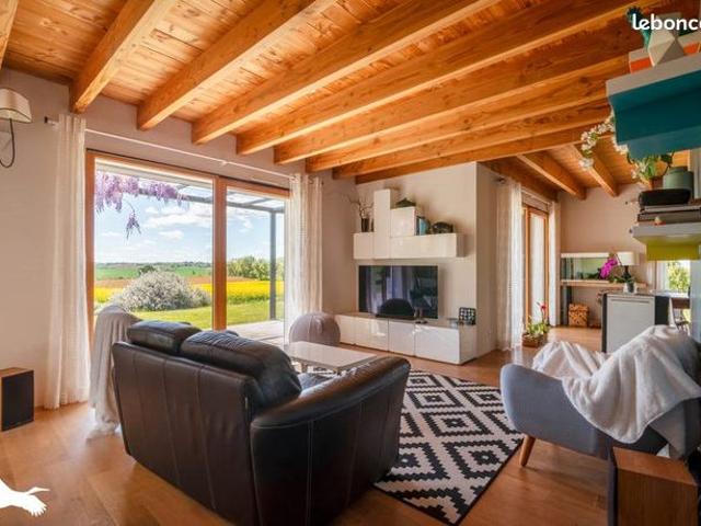 Villa 5 pièces 137 m²