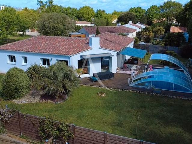 Villa 5 pièces 138 m²