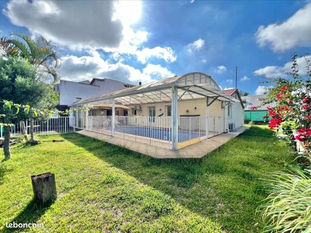 Villa 5 pièces 138 m²