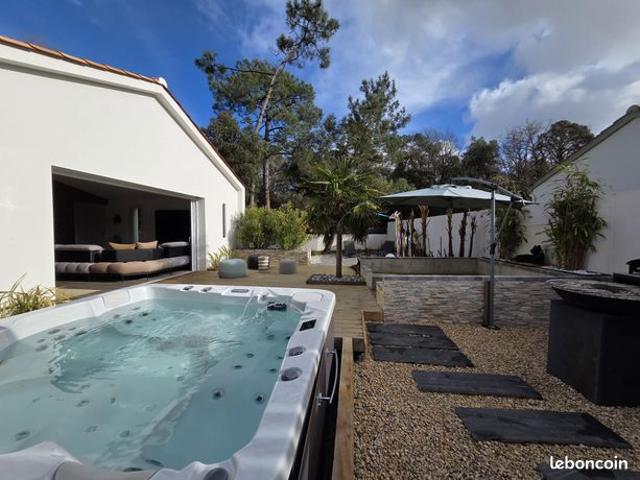 Villa 5 pièces 138 m²