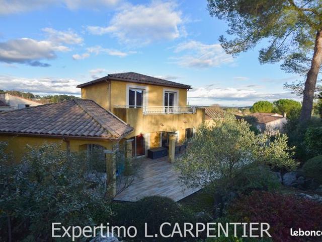 Villa 5 pièces 139 m²