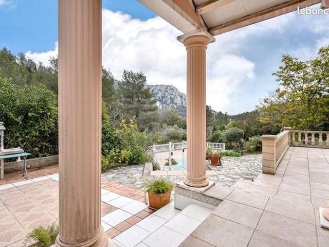Villa 5 pièces 139 m²
