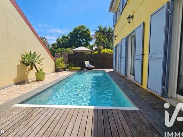 Villa 5 pièces 140 m²