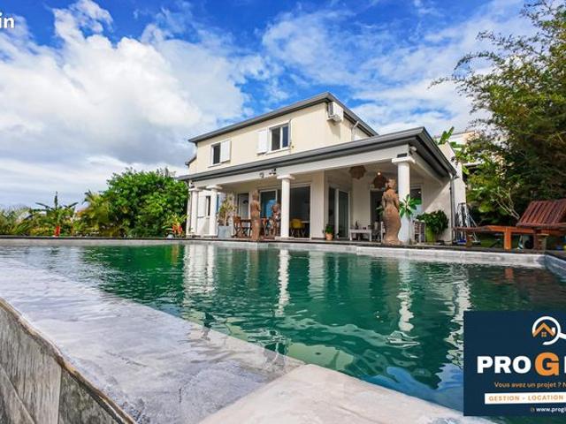 Villa 5 pièces 140 m²