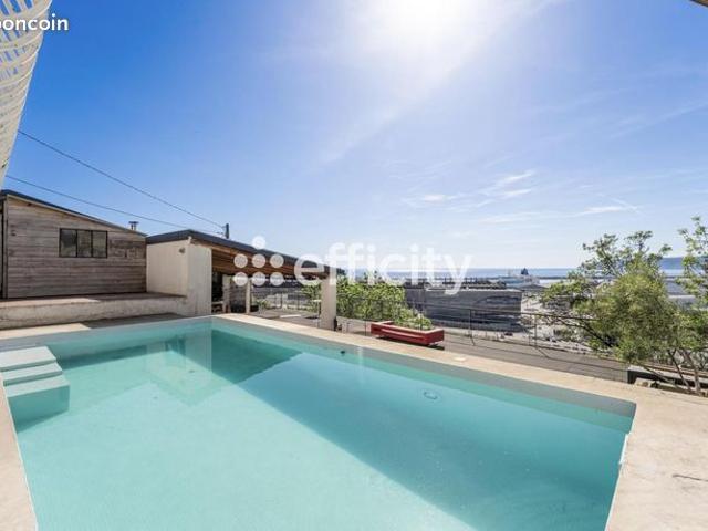 Villa 5 pièces 140 m²