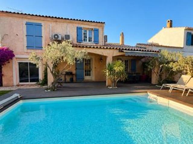 Villa 5 pièces 140 m²