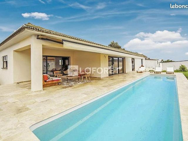 Villa 5 pièces 140 m²