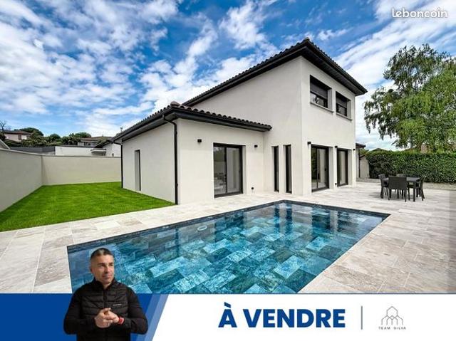 Villa 5 pièces 140 m²