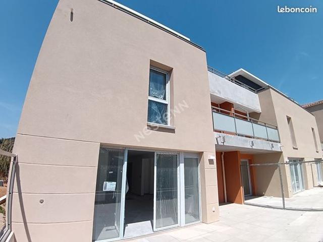 Villa 5 pièces 140 m²