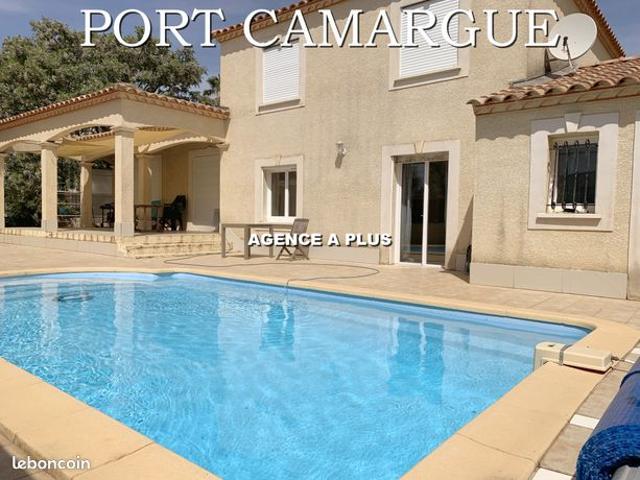 Villa 5 pièces 145 m²