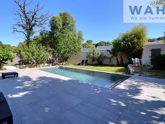 Villa 5 pièces 140 m²