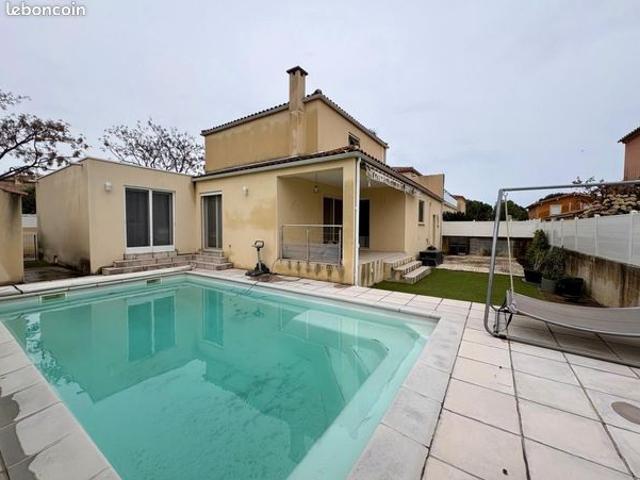 Villa 5 pièces 140 m²