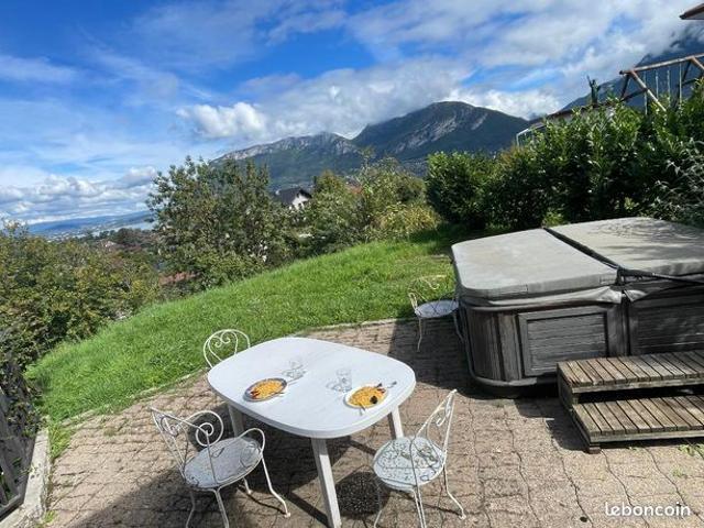 Villa 5 pièces 140 m²