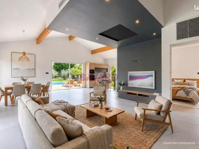 Villa 5 pièces 141 m²