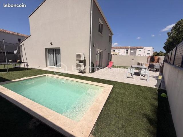 Villa 5 pièces 141 m²