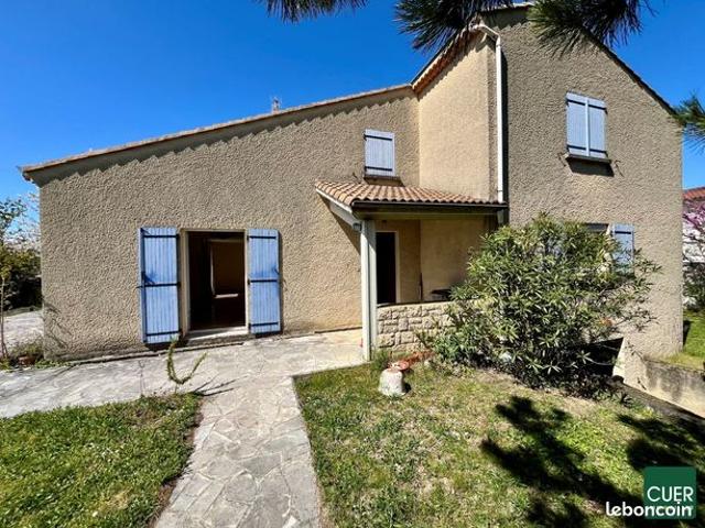 Villa 5 pièces 141 m²