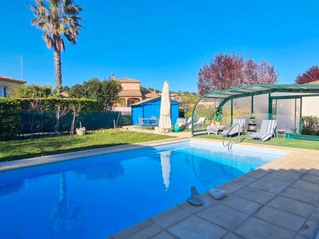 Villa 5 pièces 141 m²