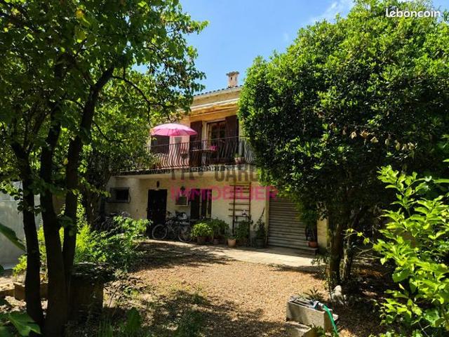 Villa 5 pièces 141 m²