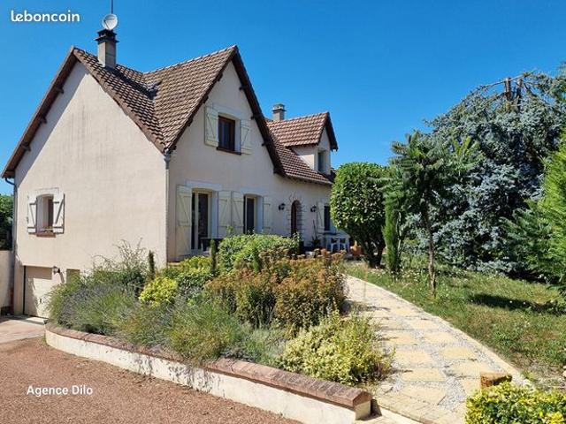 Villa 5 pièces 141 m²
