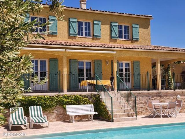 Villa 5 pièces 141 m²