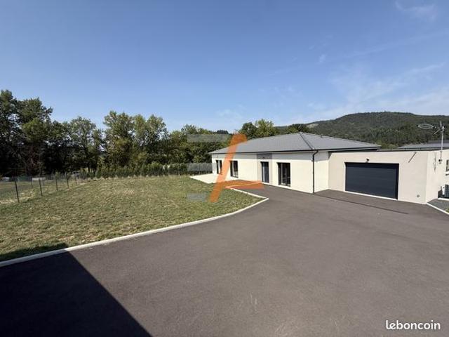 Villa 5 pièces 141 m²