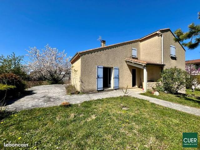 Villa 5 pièces 141 m²