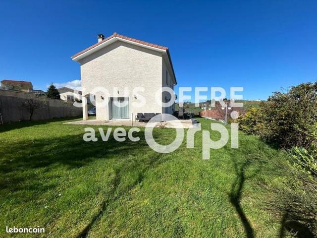Villa 5 pièces 141 m²