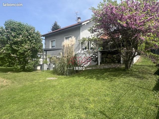 Villa 5 pièces 142 m²