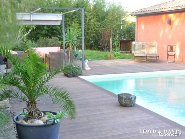 Villa 5 pièces 142 m²