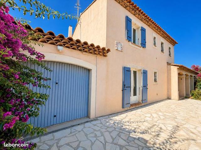 Villa 5 pièces 142 m²