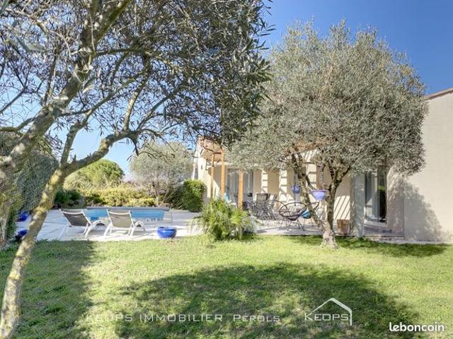 Villa 5 pièces 142 m²