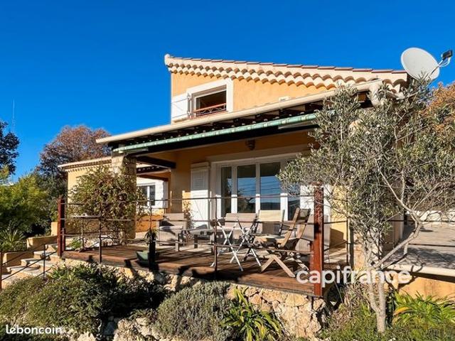 Villa 5 pièces 142 m²