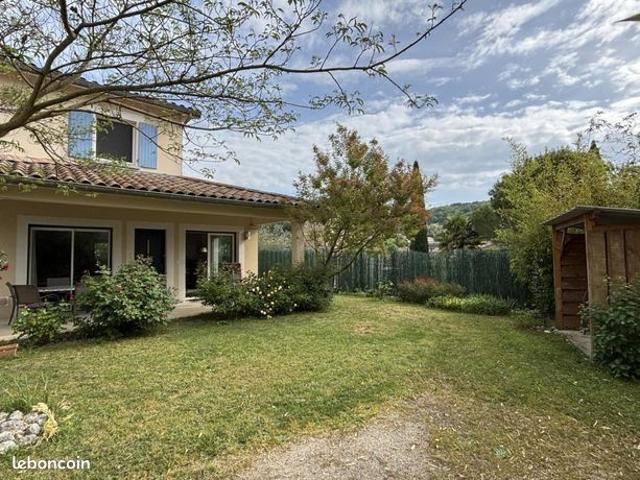 Villa 5 pièces 142 m²