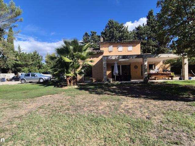 Villa 5 pièces 142 m²